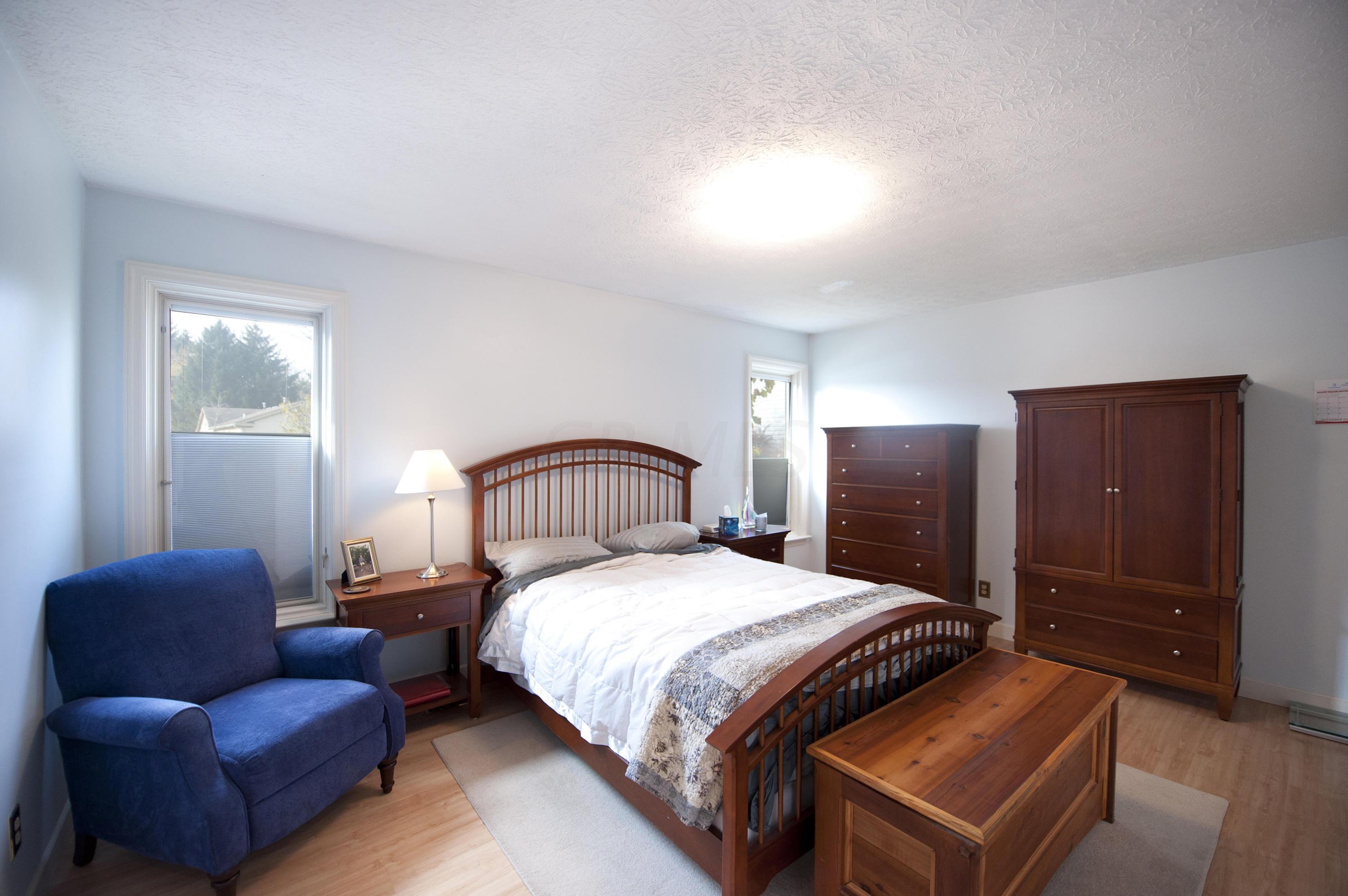 2804 Cooper Ridge Road Columbus, OH 43231 - Photo 12 of 25