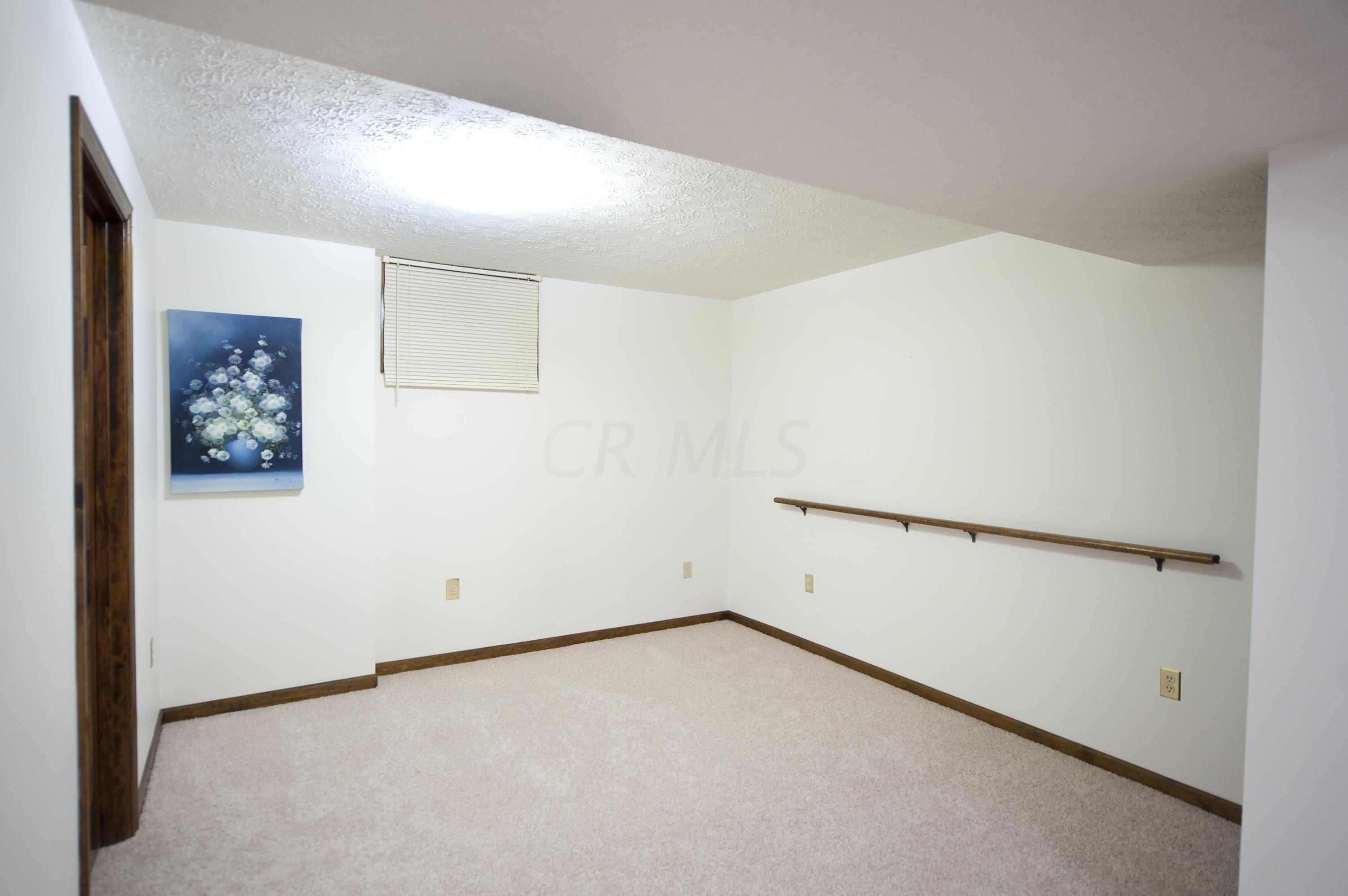 2804 Cooper Ridge Road Columbus, OH 43231 - Photo 18 of 25