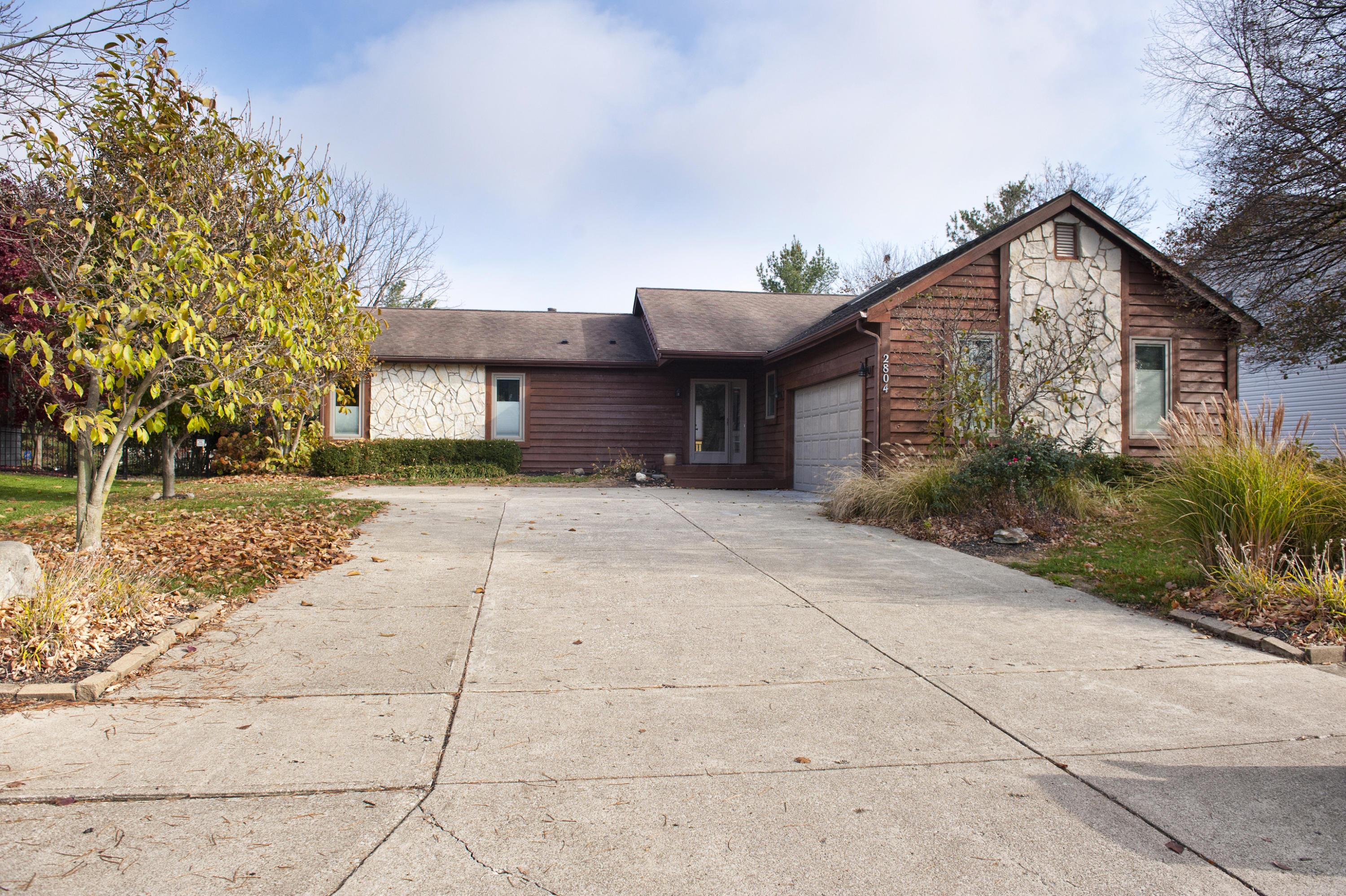 2804 Cooper Ridge Road Columbus, OH 43231 - Photo 3 of 25