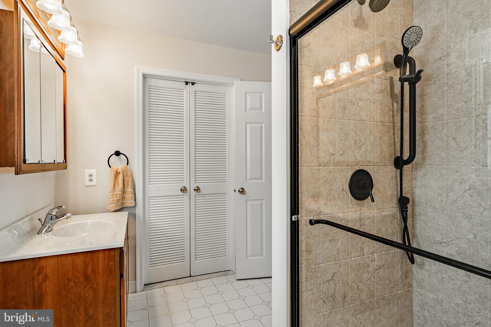 23 Newtown Woods Road Newtown Square, PA 19073 - Photo 27 of 41 Walk in Shower