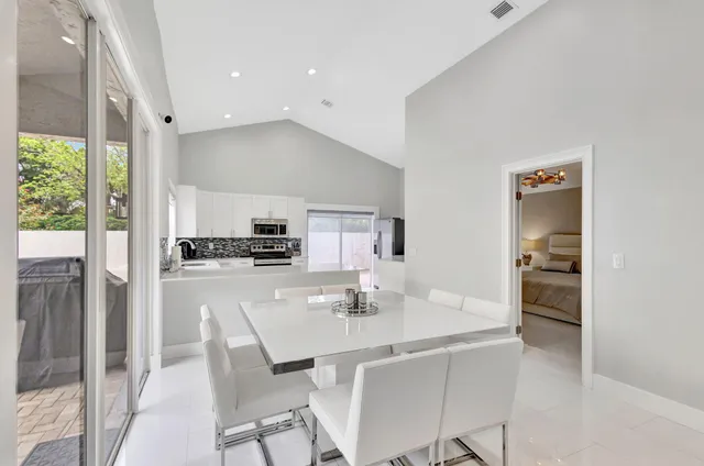 $7,500 | 7 Wyndham Lane, Palm Beach Gardens, FL 33418