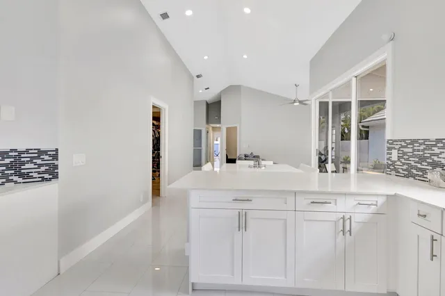 $7,500 | 7 Wyndham Lane, Palm Beach Gardens, FL 33418