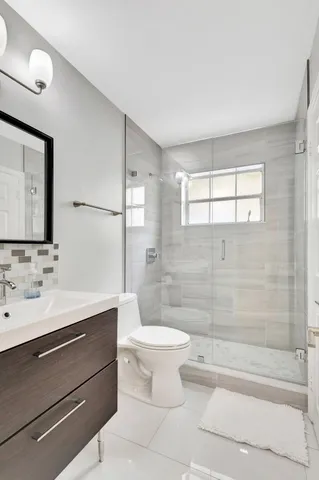 $7,500 | 7 Wyndham Lane, Palm Beach Gardens, FL 33418