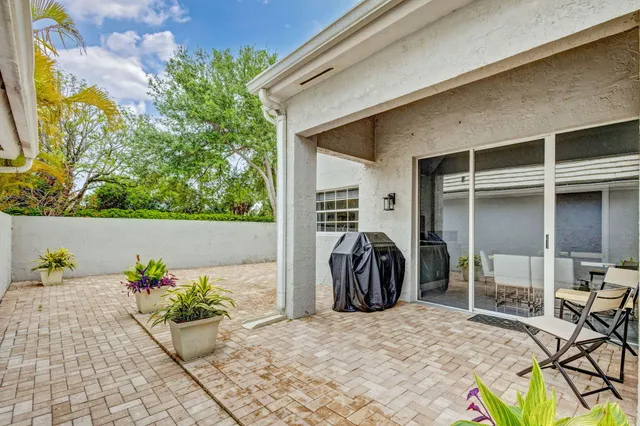 $7,500 | 7 Wyndham Lane, Palm Beach Gardens, FL 33418