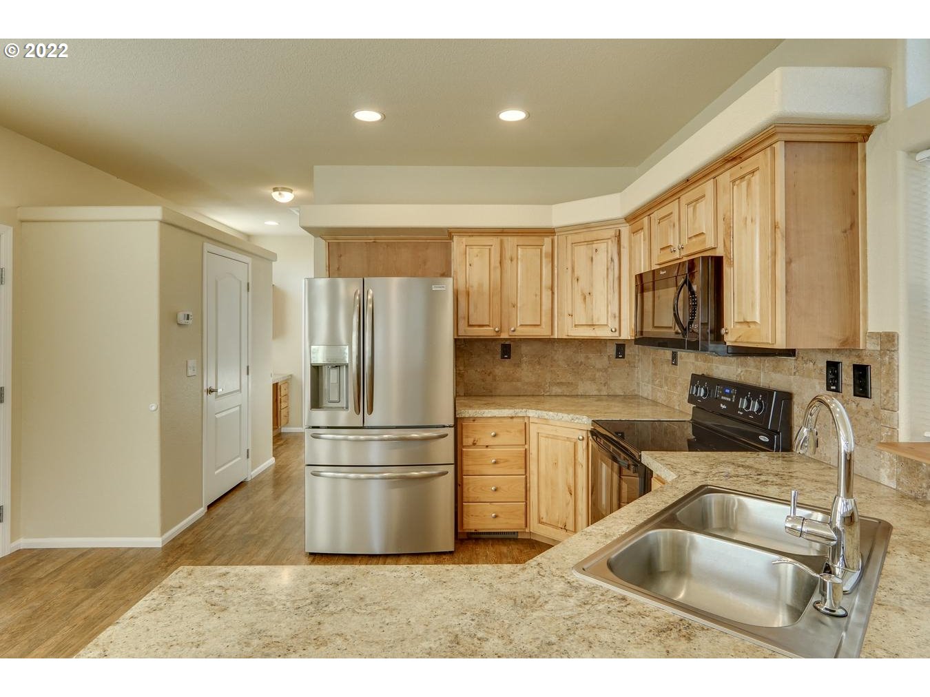 18780 South Central Point Road, Unit 125 Oregon City, OR 97045 - Photo 9 of 20 Gallery Image 9