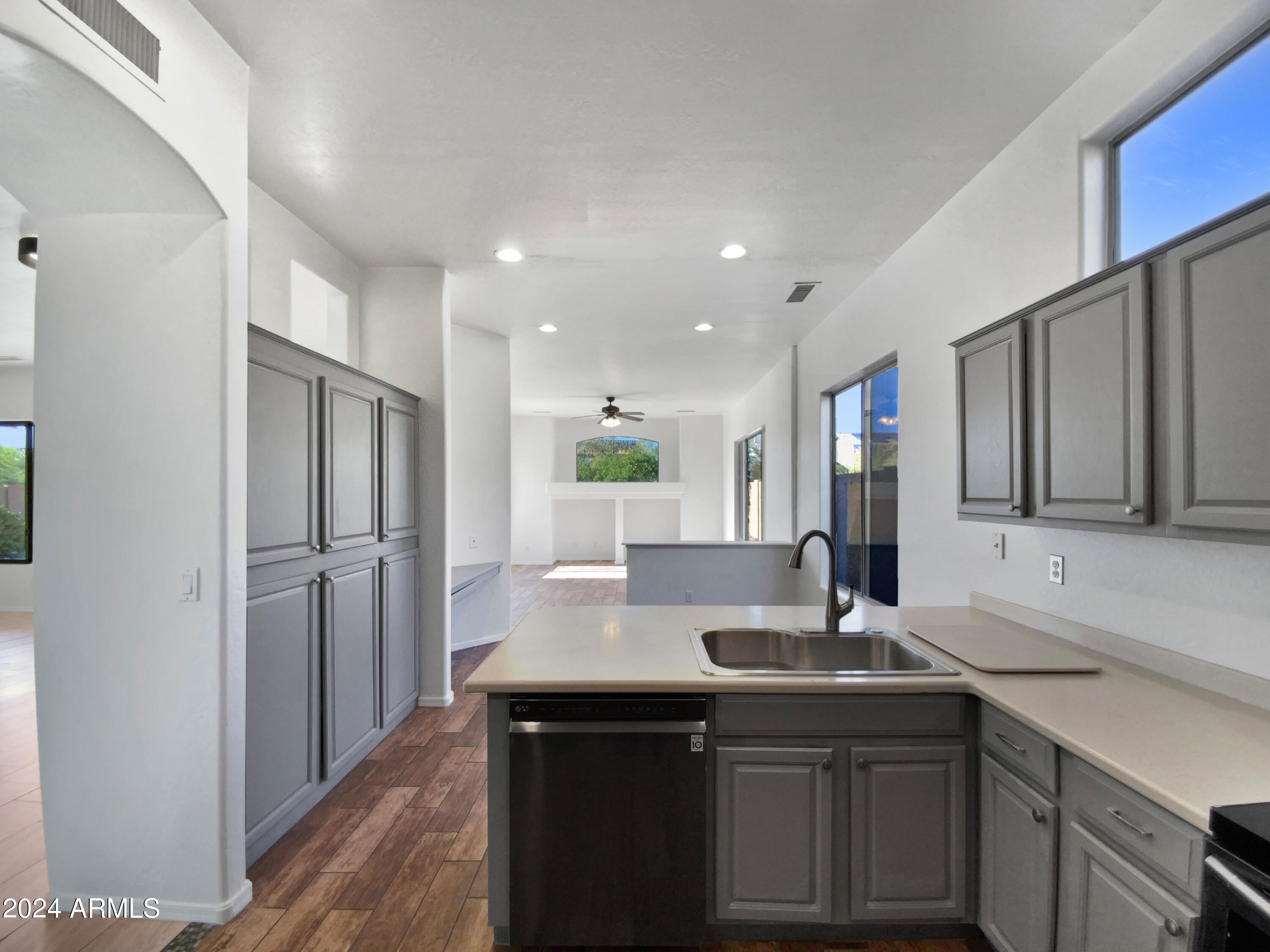 17516 West Rock Ledge Road Goodyear, AZ 85338 - Photo 11 of 23 listing_10