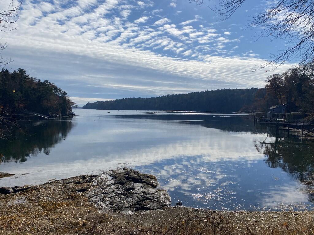 117 Lobster Cove Road Boothbay Harbor, ME 04538 - Photo 8 of 13 8