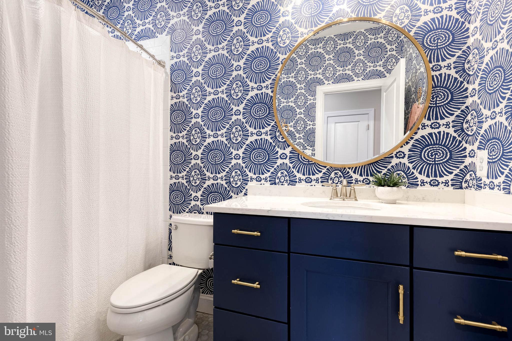 3997 Manor Oaks Road Phoenix, MD 21131 - Photo 49 of 70 Hall bath with tub