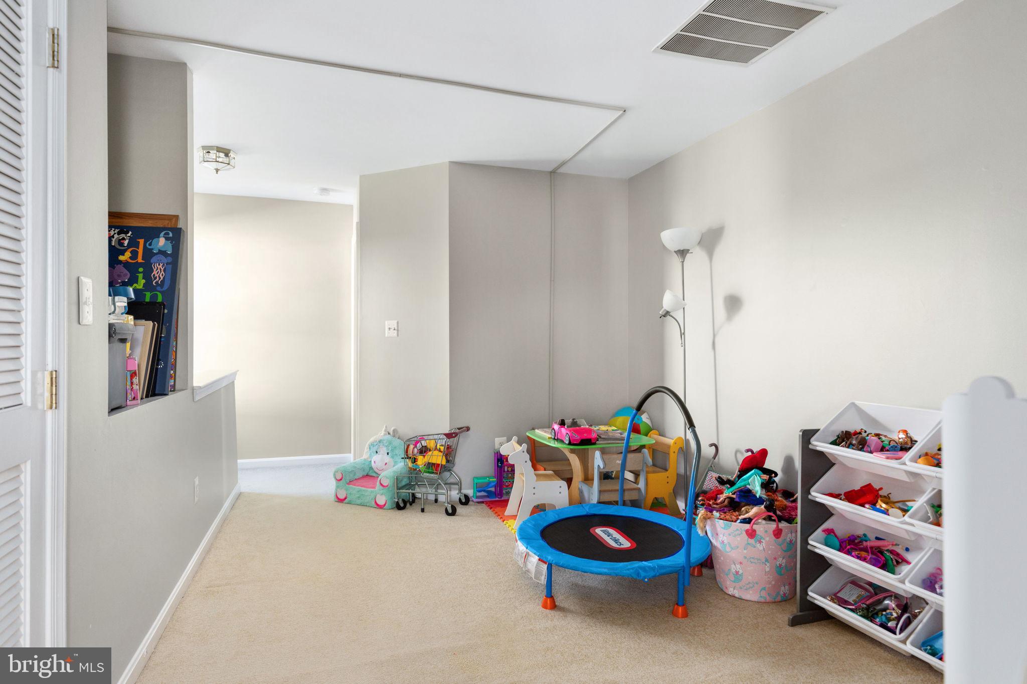 43068 Eustis Street Chantilly, VA 20152 - Photo 29 of 43