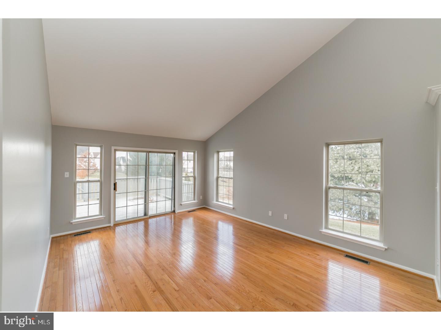 5062 Raintree Court Doylestown, PA 18902 - Photo 7 of 25 Living Room