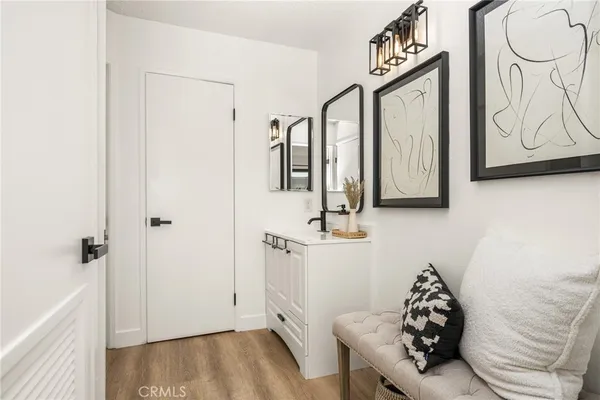 $489,000 | 25761 Le Parc, Unit 105, Lake Forest, CA 92630