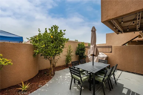 $489,000 | 25761 Le Parc, Unit 105, Lake Forest, CA 92630