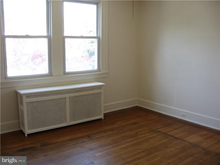 934 East Rittenhouse Street Philadelphia, PA 19138 - Photo 13 of 24 Bedroom - Main