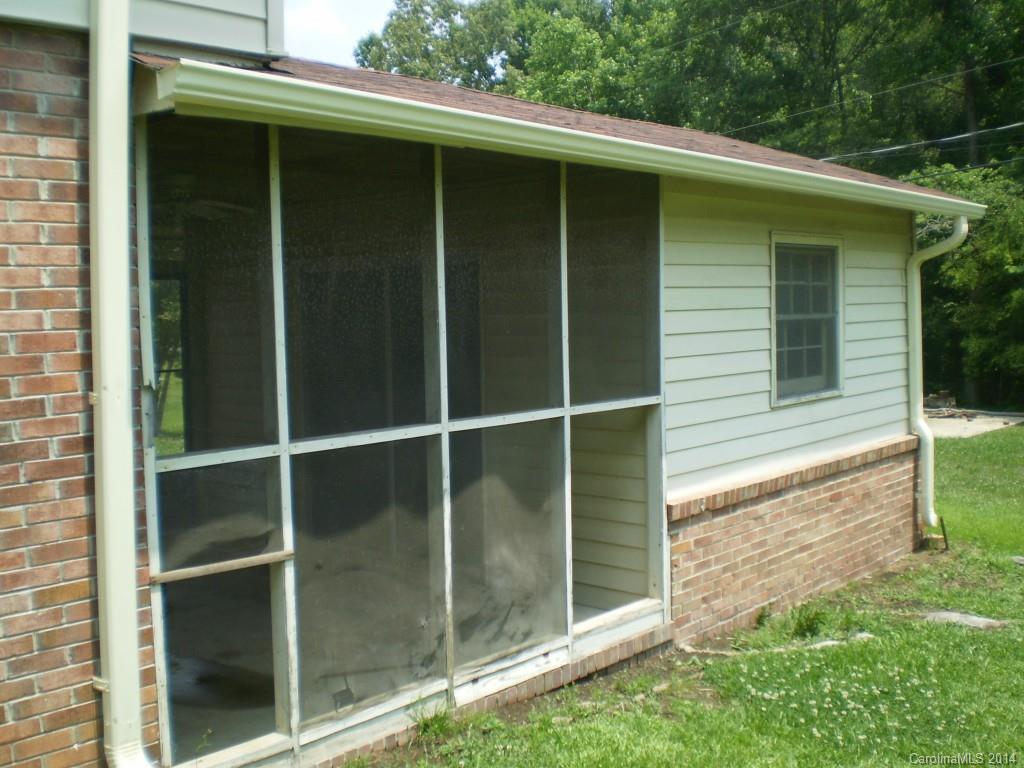 1090 Donnybrook Road Catawba, SC 29704 - Photo 11 of 14