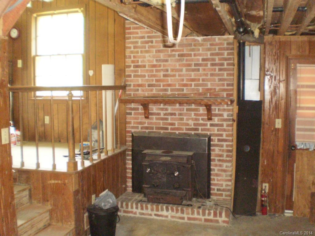 1090 Donnybrook Road Catawba, SC 29704 - Photo 4 of 14
