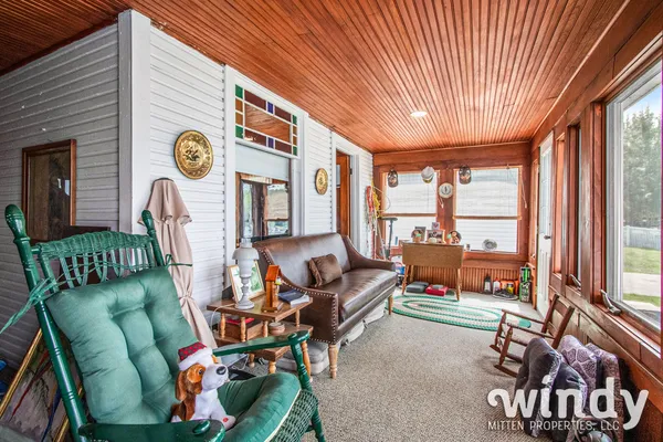 $949,000 | 5412 Forest Avenue, Watervliet, MI 49098