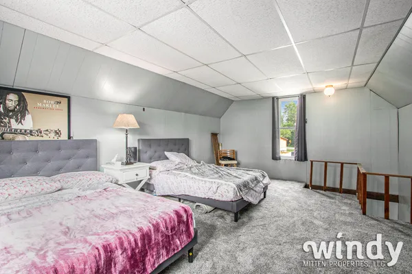 $949,000 | 5412 Forest Avenue, Watervliet, MI 49098