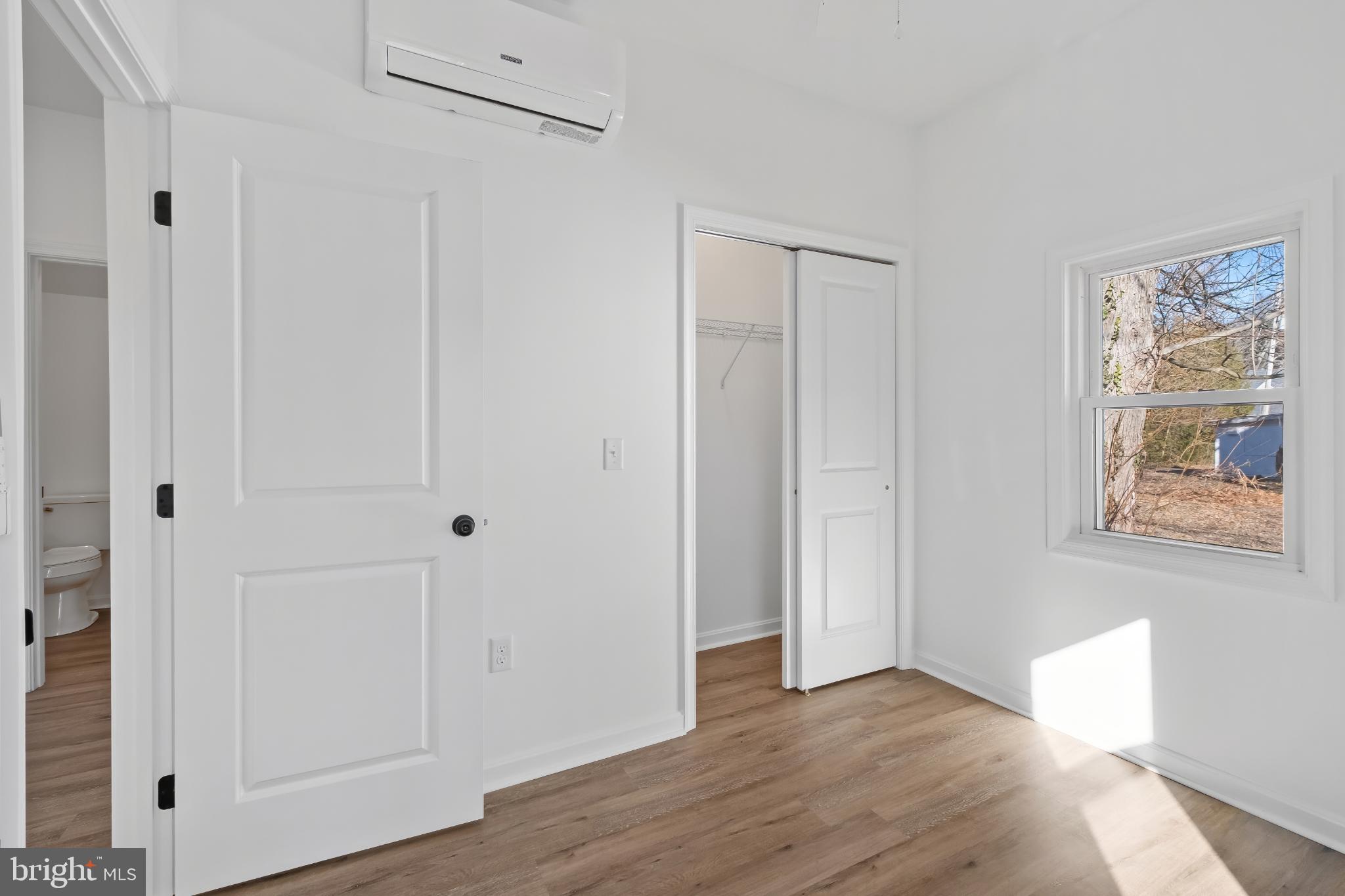 28272 Riverside Drive Salisbury, MD 21801 - Photo 11 of 33 Bright and airy room with natural light.