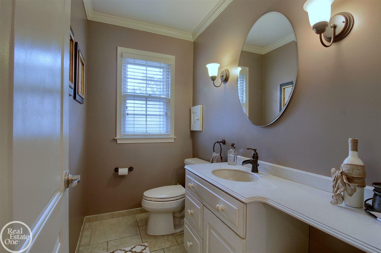 1178 Harvard Road Grosse Pointe Park, MI 48230 - Photo 12 of 26
