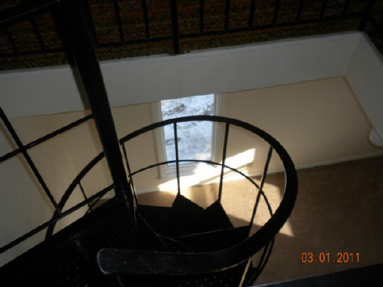 359 Phyllis Avenue Rochelle, IL 61068 - Photo 11 of 11 a view of an entryway