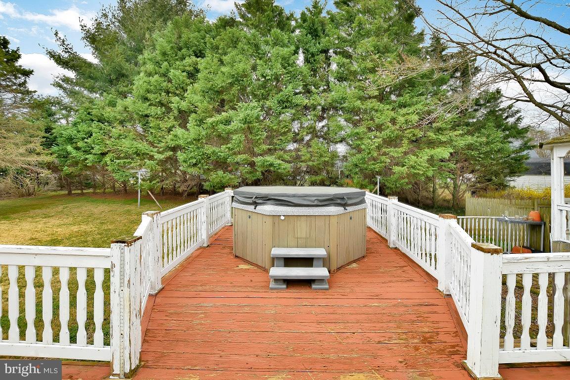 11140 Little Cove Point Road Lusby, MD 20657 - Photo 15 of 49