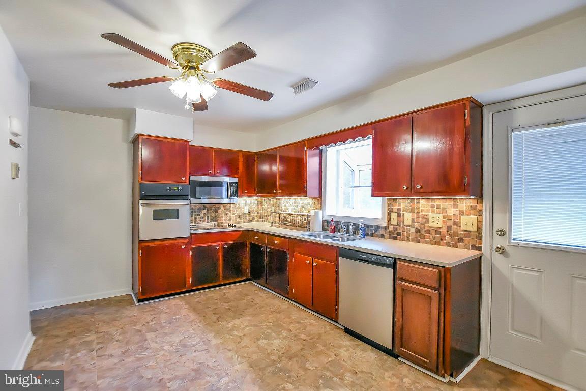 11140 Little Cove Point Road Lusby, MD 20657 - Photo 24 of 49