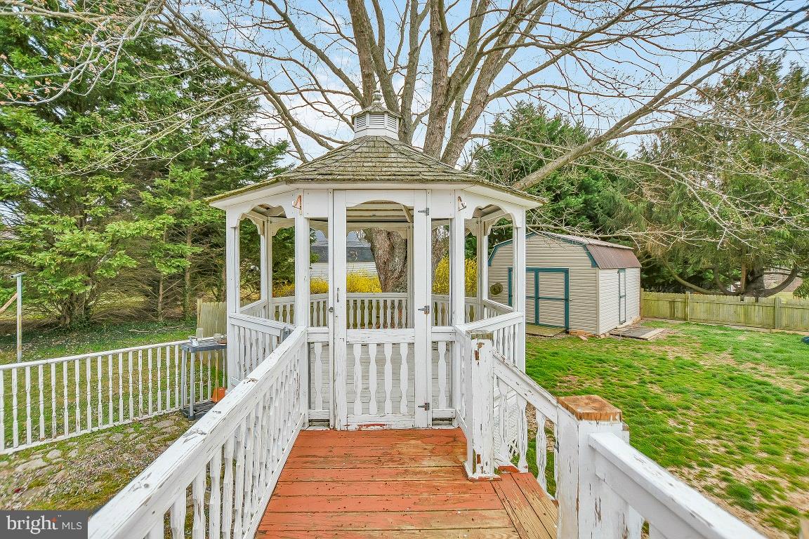 11140 Little Cove Point Road Lusby, MD 20657 - Photo 7 of 49
