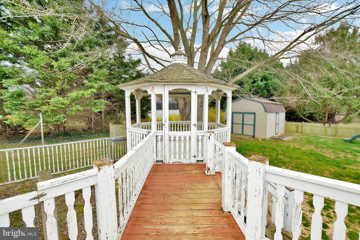 11140 Little Cove Point Road Lusby, MD 20657 - Photo 8 of 49