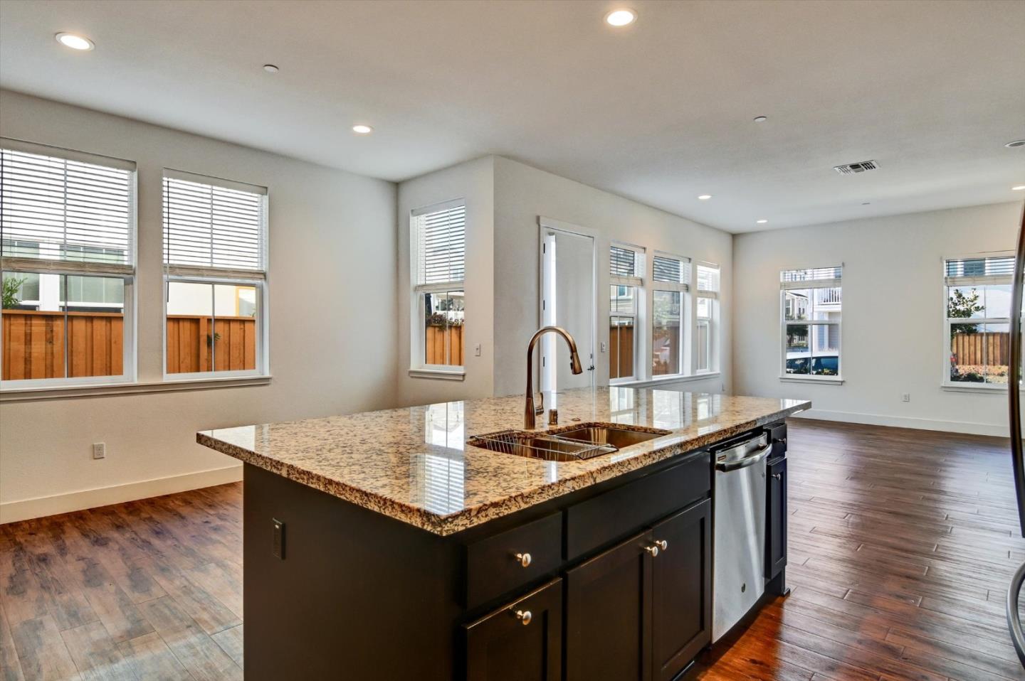 37532 Bay Crest Road Newark, CA 94560 - Photo 15 of 52