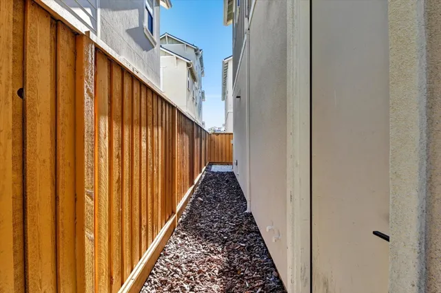 $2,225,000 | 37532 Bay Crest Road, Newark, CA 94560