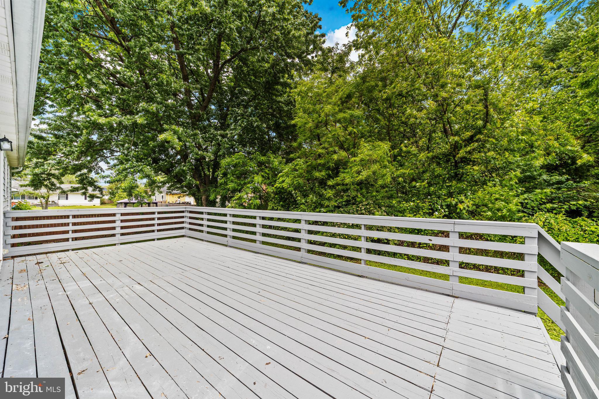 88 Delaware Drive Pennsville, NJ 08070 - Photo 22 of 26 a view of a roof deck