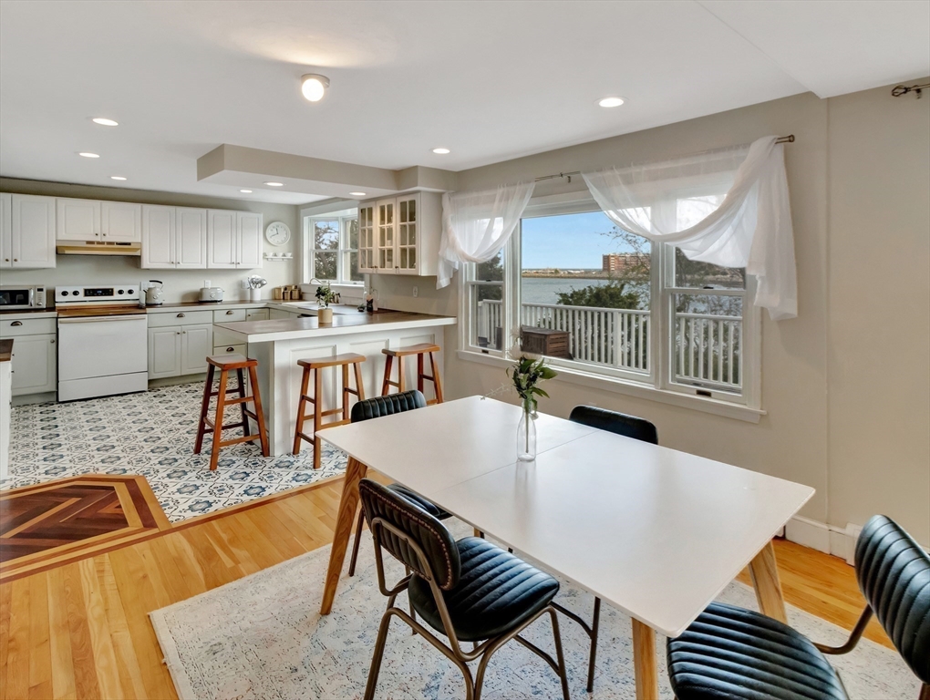 54 Salisbury Street Hull, MA 02045 - Photo 10 of 38