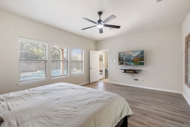 $400,000 | 28435 Lockeridge Creek Drive, Spring, TX 77386