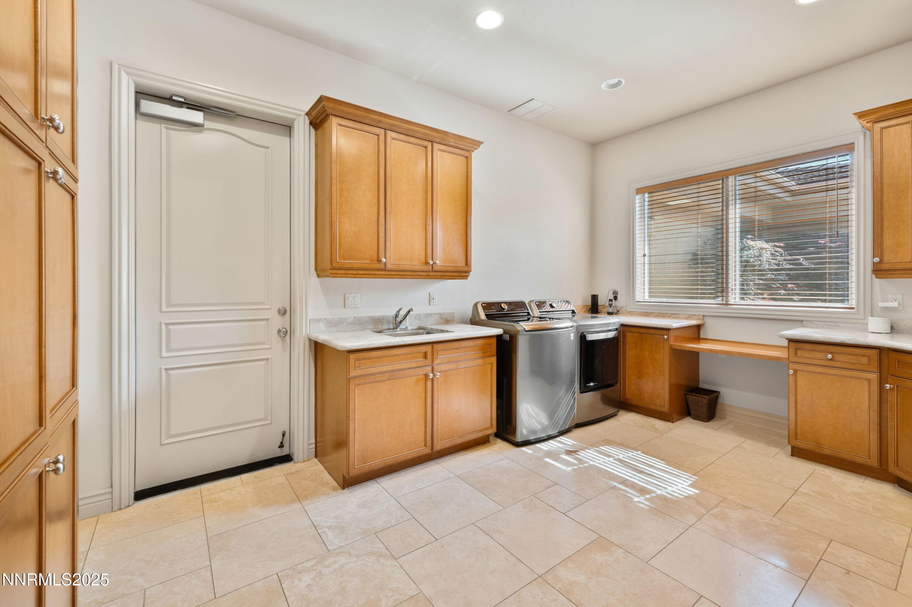 3387 Nambe Drive Reno, NV 89511 - Photo 37 of 45 033_28-web-or-mls-3387_nambe-20_229