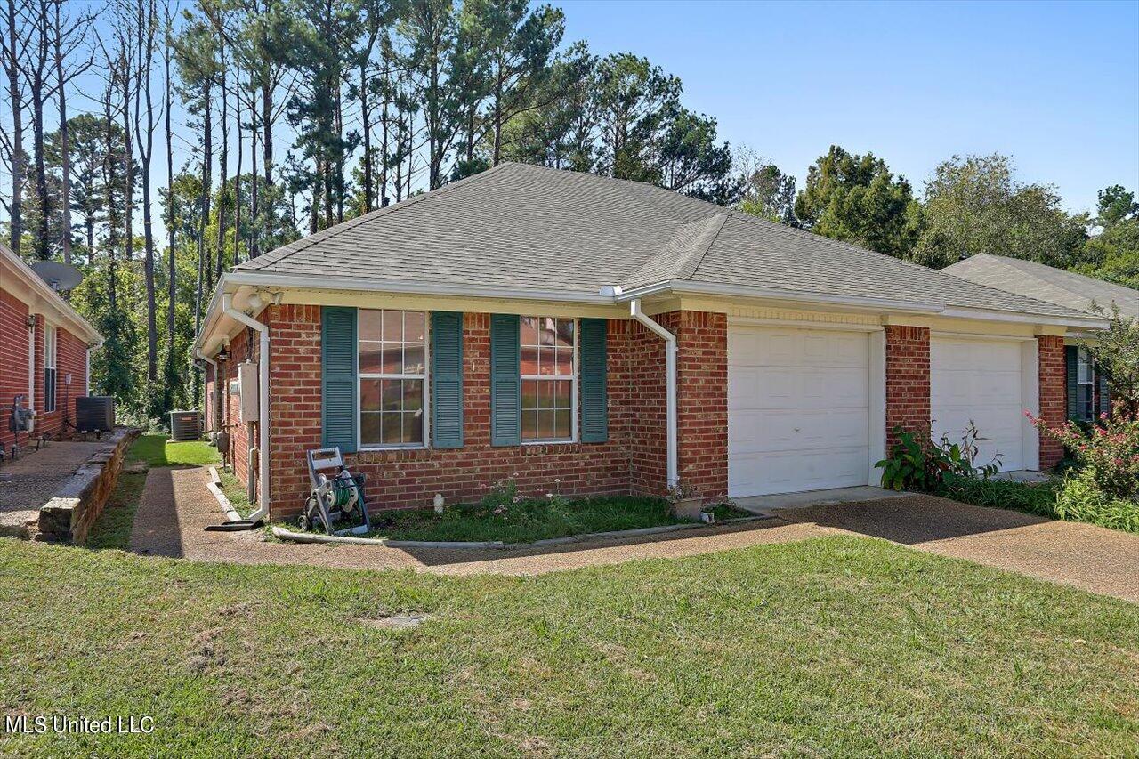 121 Kings Ridge Drive Brandon, MS 39047 - Photo 2 of 20 02-121 Kings Ridge Dr