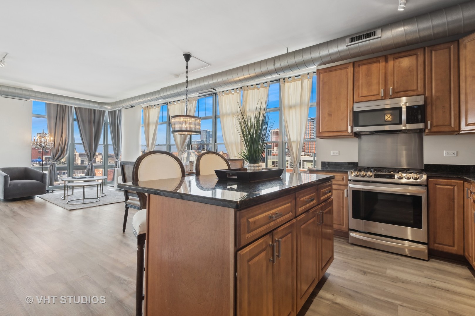 1200 West Monroe Street, Unit 720 Chicago, IL 60607 - Photo 8 of 22 Gallery Image 8