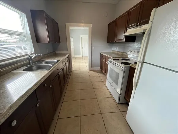 $1,520 | 713 West Myrtle Street, Lakeland, FL 33815