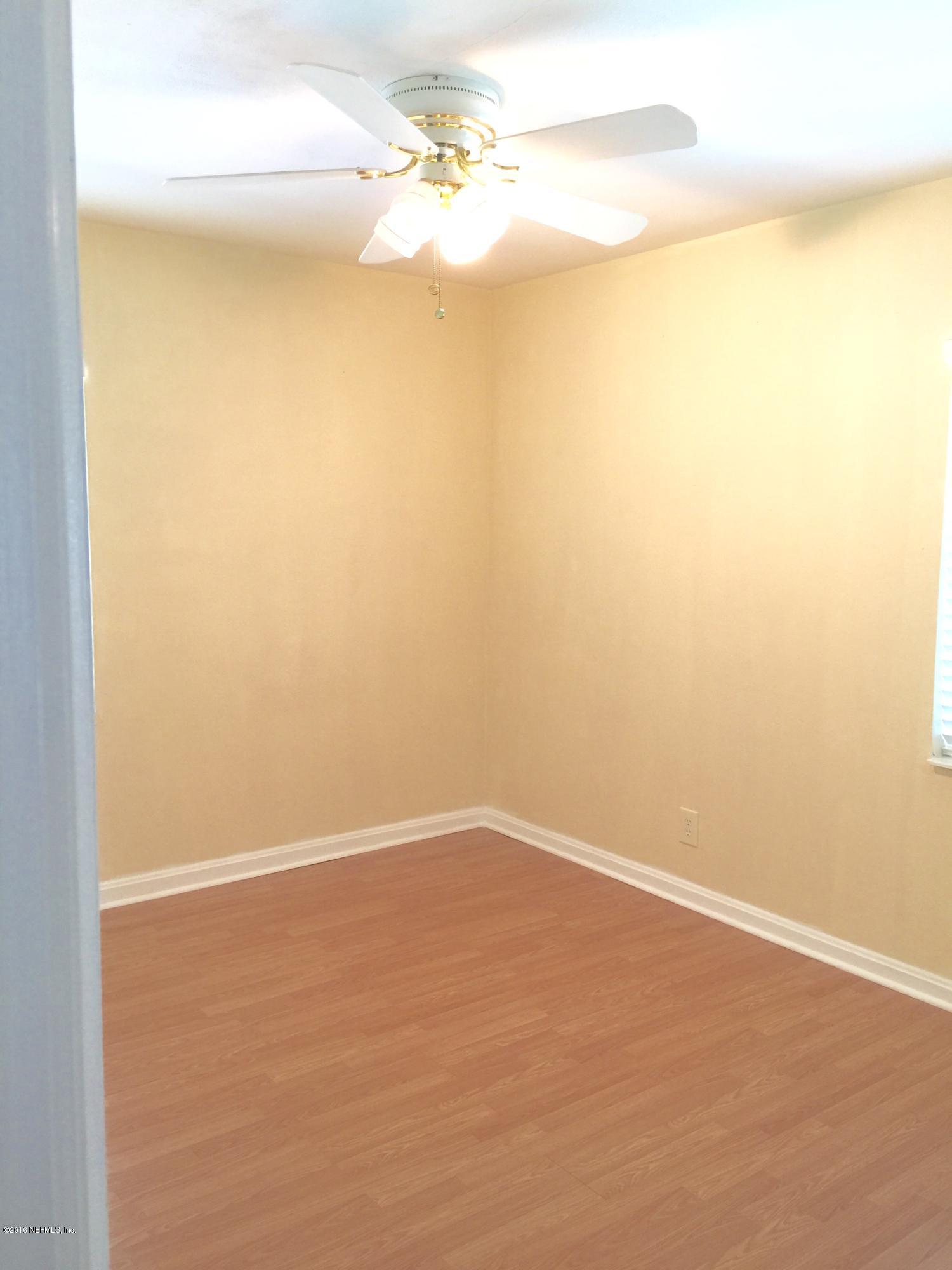 2544 Springmont Street Jacksonville, FL 32207 - Photo 19 of 23 Bedroom