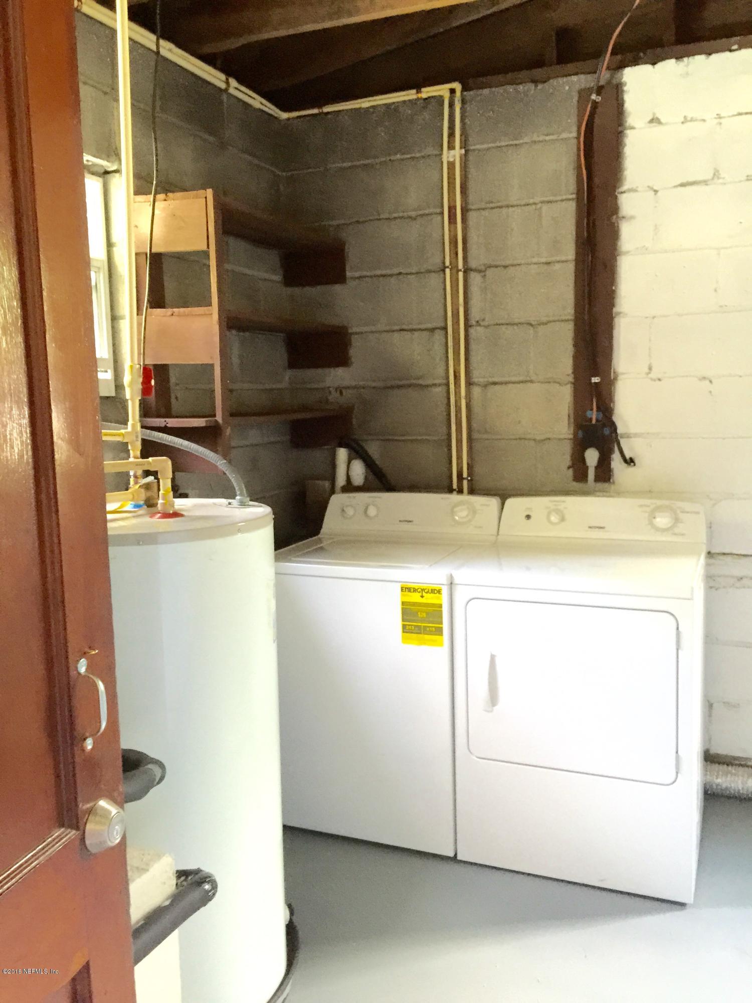 2544 Springmont Street Jacksonville, FL 32207 - Photo 9 of 23 Utility Room