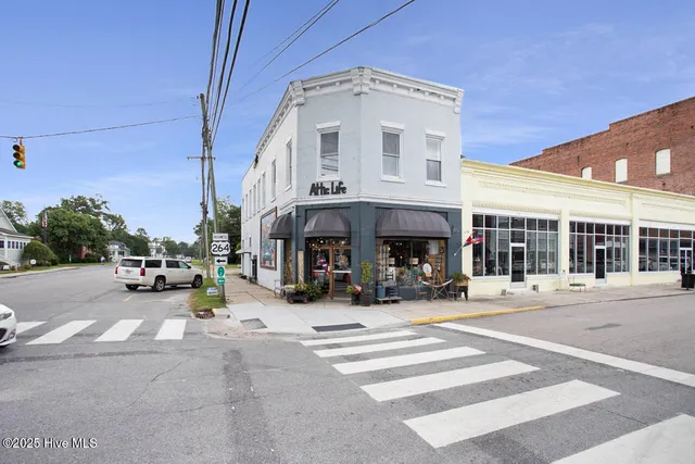 $450,000 | 288 Pamlico Street, Belhaven, NC 27810