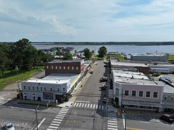 $450,000 | 288 Pamlico Street, Belhaven, NC 27810