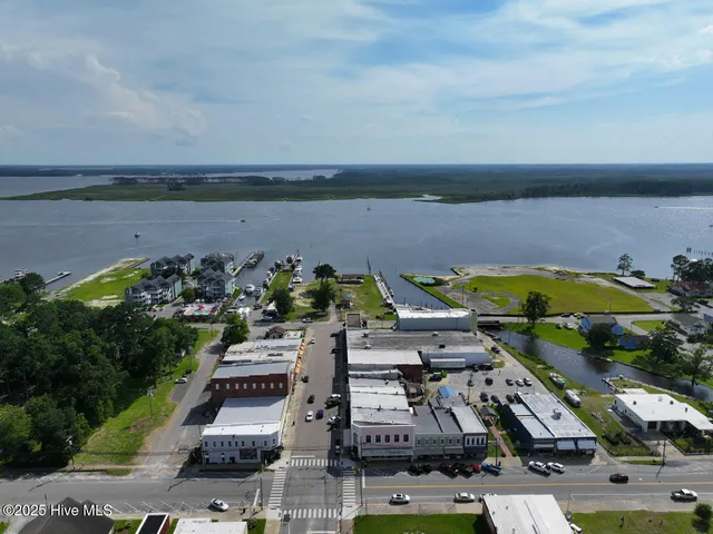 $450,000 | 288 Pamlico Street, Belhaven, NC 27810