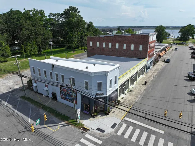 $450,000 | 288 Pamlico Street, Belhaven, NC 27810