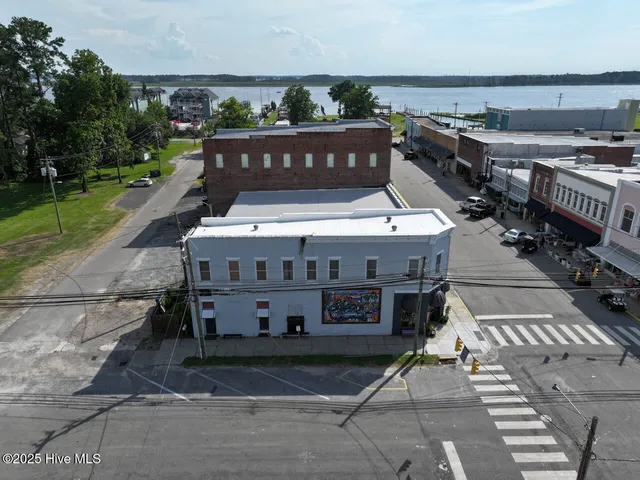 $450,000 | 288 Pamlico Street, Belhaven, NC 27810