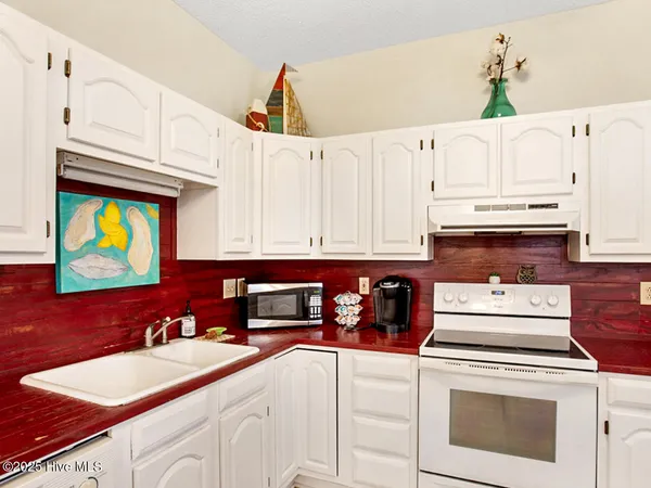 $450,000 | 288 Pamlico Street, Belhaven, NC 27810