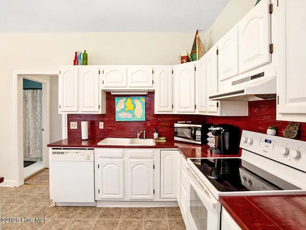 $450,000 | 288 Pamlico Street, Belhaven, NC 27810