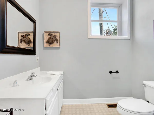 $450,000 | 288 Pamlico Street, Belhaven, NC 27810