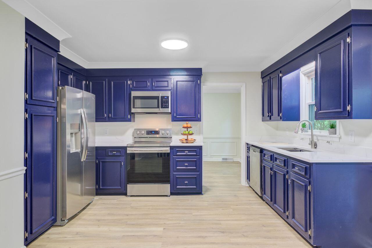 303 High Grove Road Summerville, SC 29485 - Photo 13 of 43 15