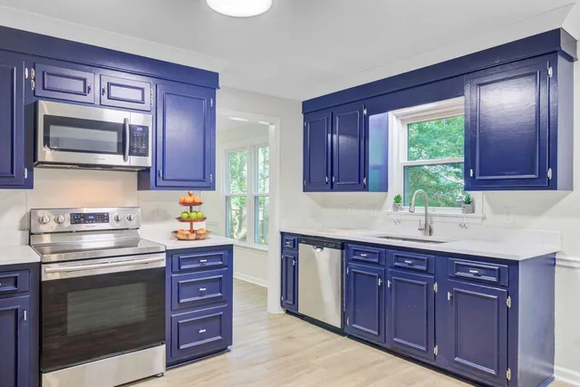 $605,000 | 303 High Grove Road, Summerville, SC 29485