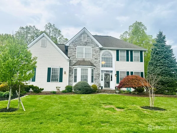 $6,500 | 16 Poplar Drive, Cranbury, NJ 08512